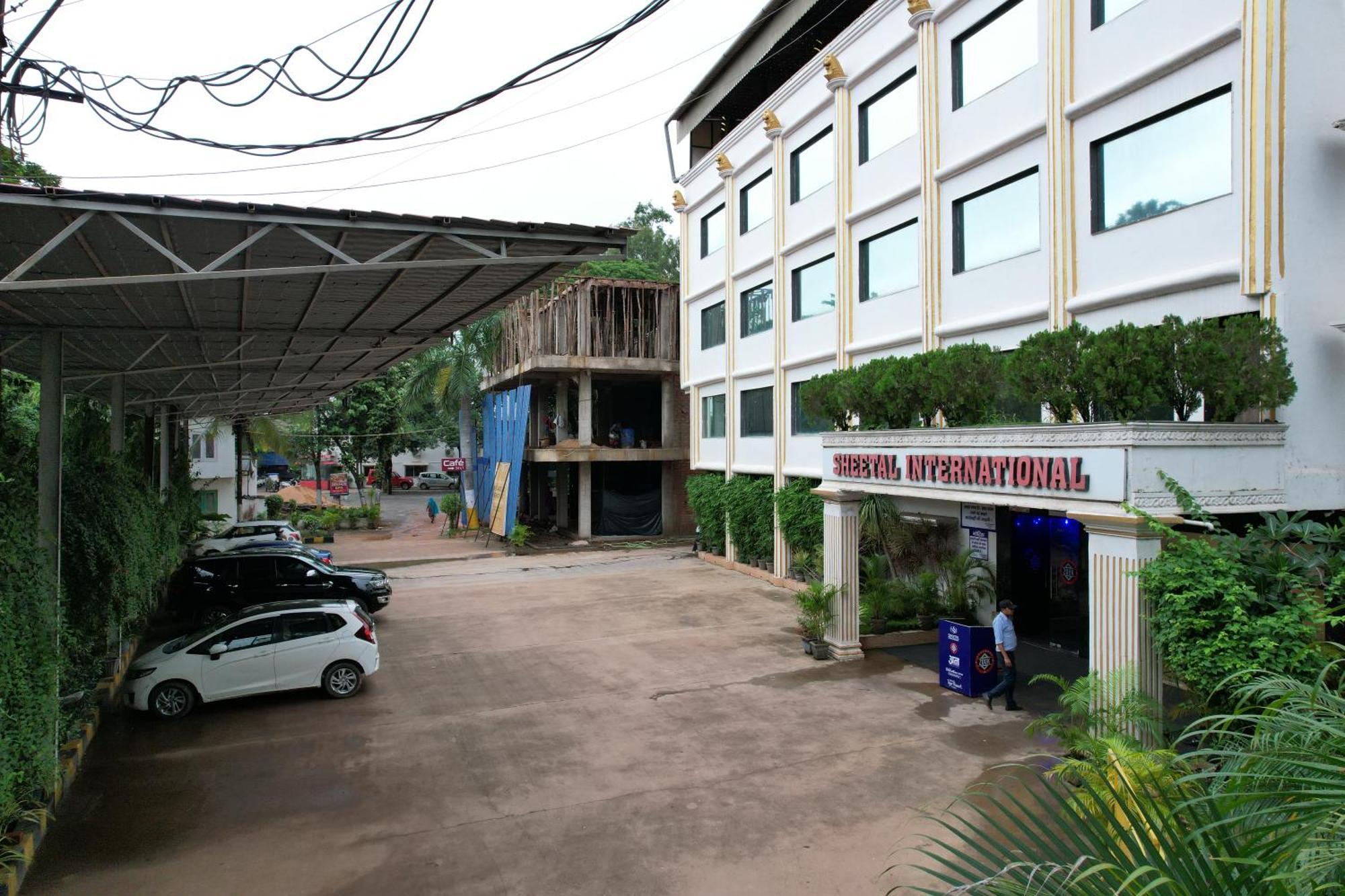 Sheetal International Hotel Rāipur Exterior foto