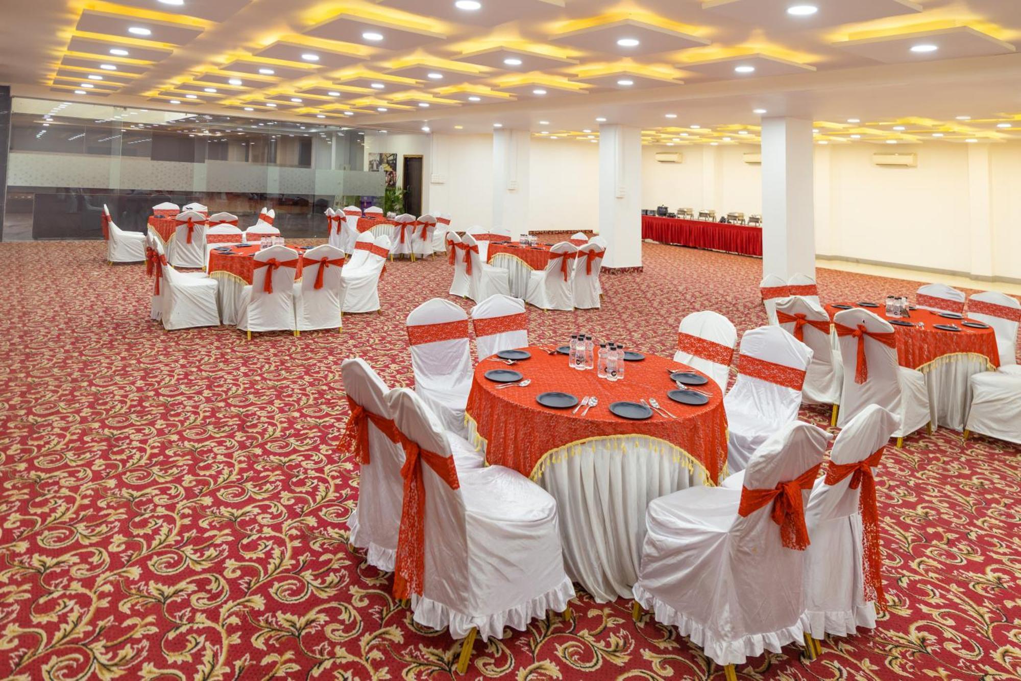 Sheetal International Hotel Rāipur Exterior foto